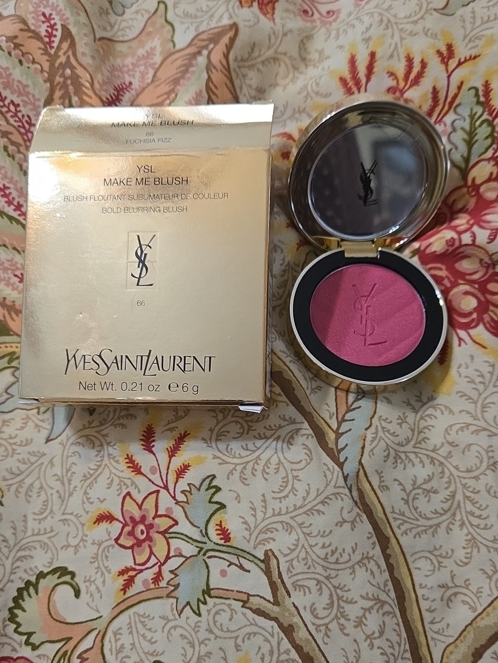 YSL Make Me Blush Compact With Mirror